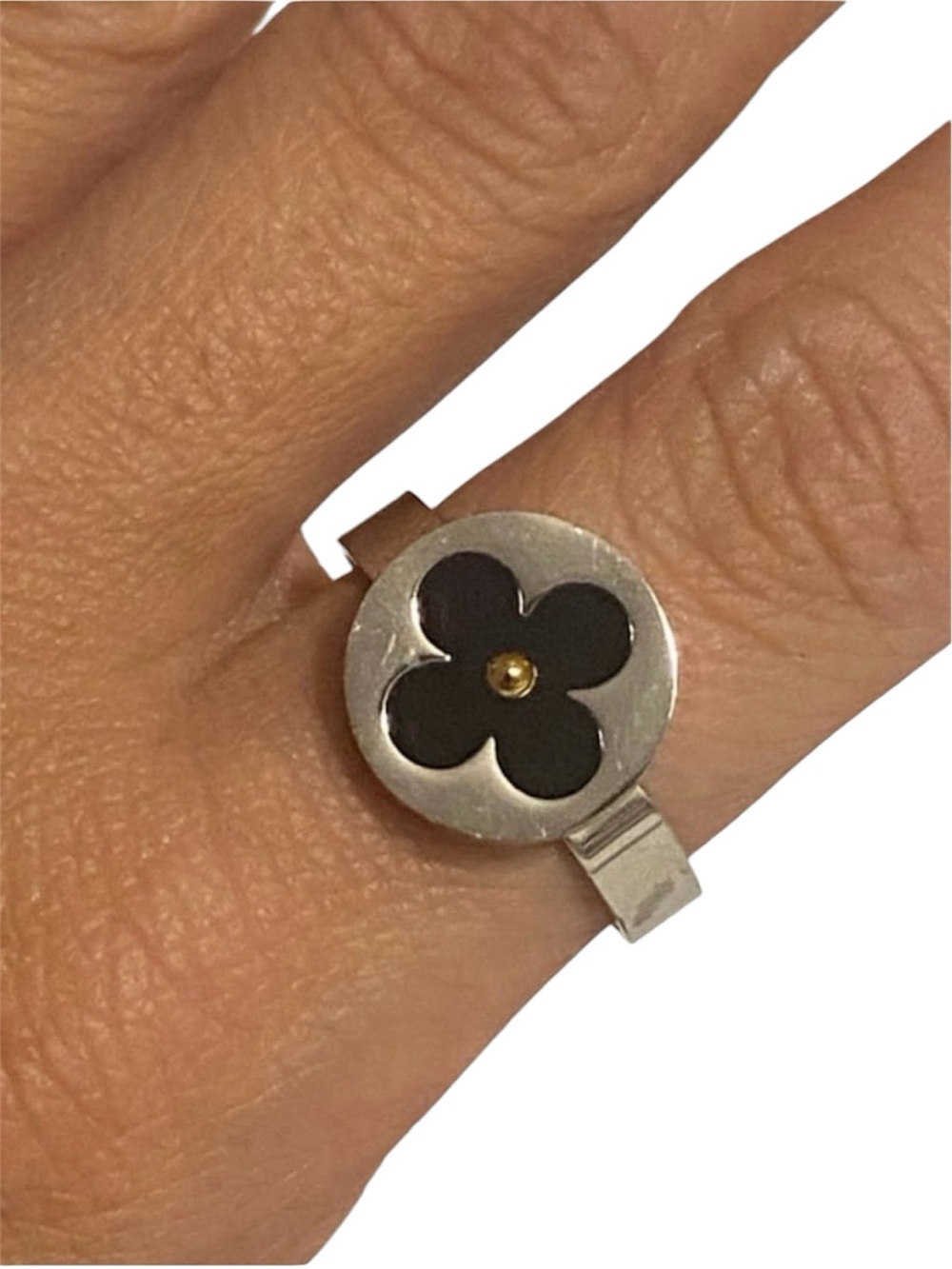 Vintage Black Clover Motif Stainless Steel Women's Ring - Size 8